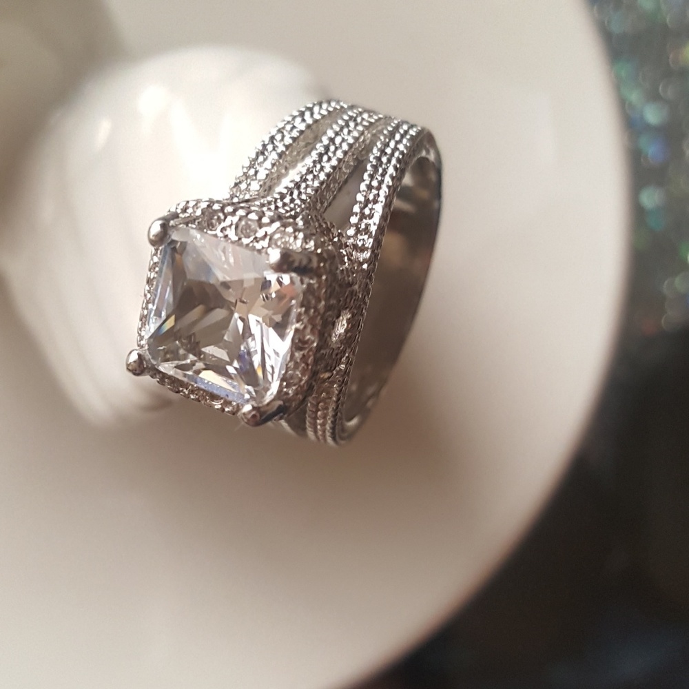 Princess cut S925 engagement ring - Picture 2 of 3